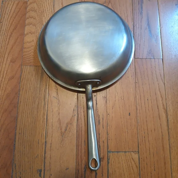 Professional Stainless Steel Skillet - Silver
